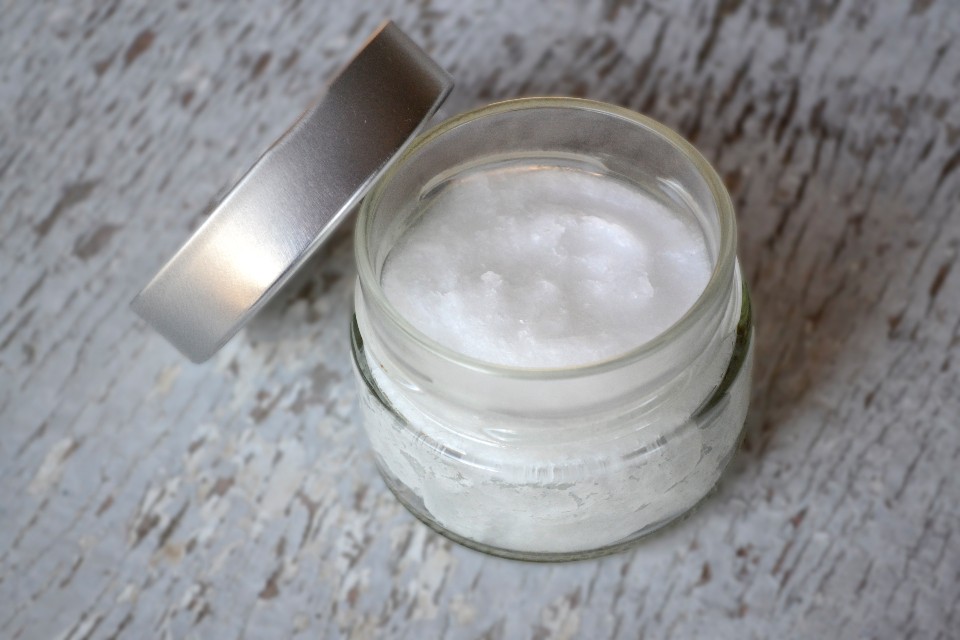 L’huile de coco : 10 utilisations et bienfaits pour la santé et la beauté